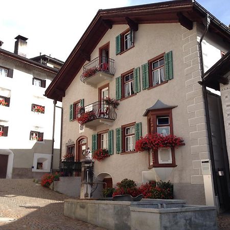 B&B Hotel & Appartements Chasa Valär Scuol Exterior foto