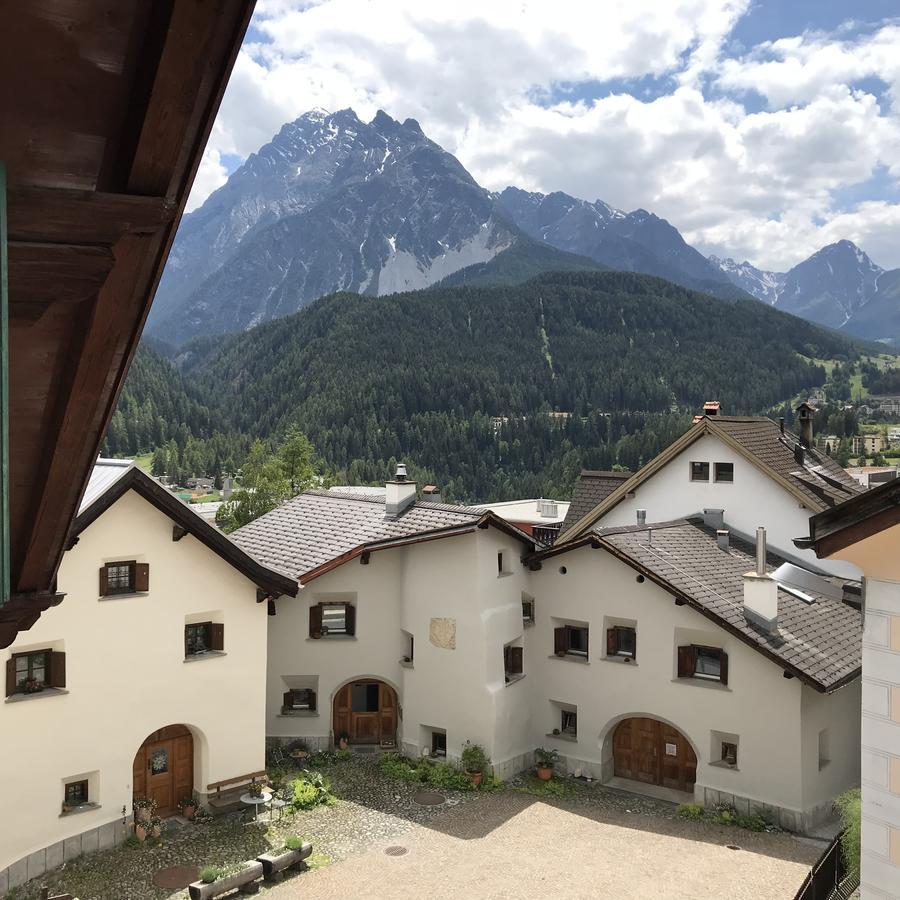 B&B Hotel & Appartements Chasa Valär Scuol Exterior foto